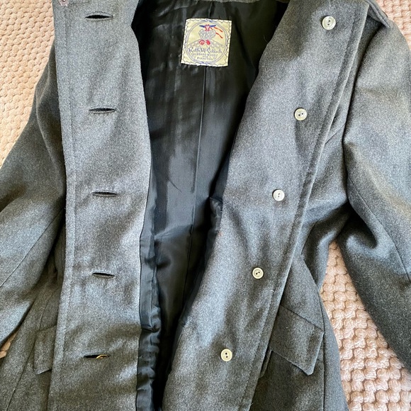 Vintage Ruth McCulloch Gray Wool and Velvet Cropped Jacket - Picture 6 of 8